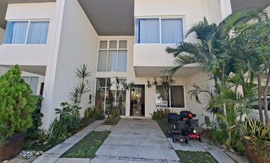 ¡Casa Ampliada en La Primavera! 3 Rec + Estudio + Oficina.