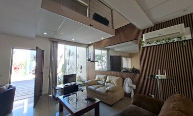 ¡Casa Ampliada en La Primavera! 3 Rec + Estudio + Oficina.