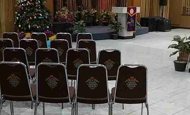 Disewakan Bangunan  Gedung,2 rmh dan bangunan lainnya, cocok untuk Kantor, Restoran,GYM, dan berbagai macam usaha, Strategis ,Akses Tol 3 menit