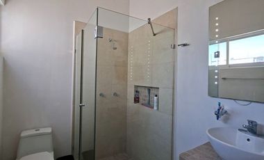 ¡Casa Ampliada en La Primavera! 3 Rec + Estudio + Oficina.