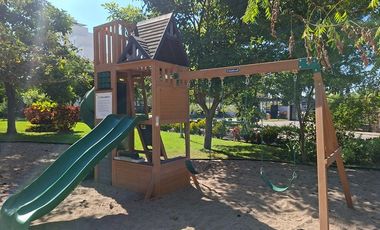 ¡Casa Ampliada en La Primavera! 3 Rec + Estudio + Oficina.