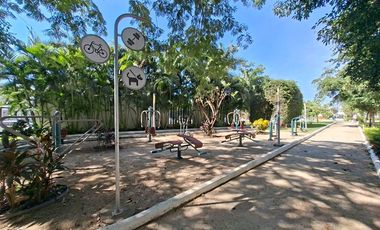 ¡Casa Ampliada en La Primavera! 3 Rec + Estudio + Oficina.