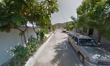 GRAN REMATE!!! Hermosa casa en excelente ubicación. C. Valle de los Limones, Valle Paraíso, 28865 Manzanillo, Col.