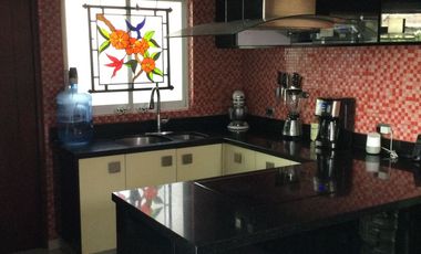 Excelente oportunidad en Las Moras con excedente de terreno