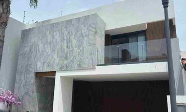 Espectacular casa en venta en  San Martinito