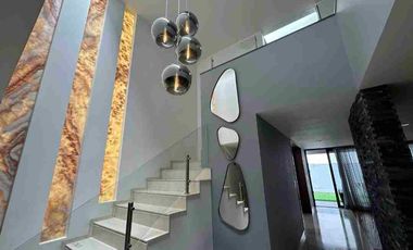 Espectacular casa en venta en  San Martinito