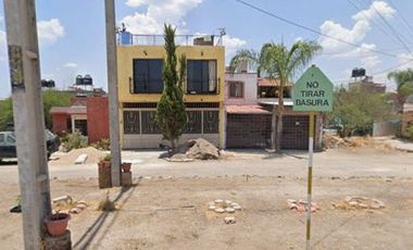 MFS (EMB) CASA EN VENTA DE CONTADO EN LAS MORAS JALISCO