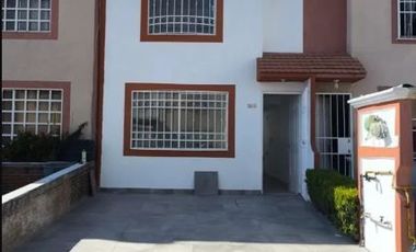 HERMOSA CASA EN FRACCIONAMIENTO LAS AMERICAS ECATEPEC