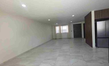SUPER PRECIO DE OPORTUNIDAD  CASA EN VENTA EN LOMAS CON RECÁMARA EN PLANTA BAJA.