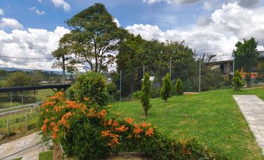 VENTA DE ESPECTACULAR FINCA, A 15 MINUTOS DEL AEROPUERTO, RIONEGRO, ANTIOQUIA
