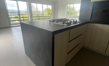 VENTA DE ESPECTACULAR FINCA, A 15 MINUTOS DEL AEROPUERTO, RIONEGRO, ANTIOQUIA
