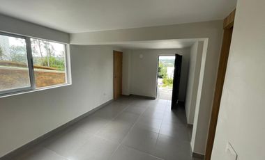 VENTA DE ESPECTACULAR FINCA, A 15 MINUTOS DEL AEROPUERTO, RIONEGRO, ANTIOQUIA