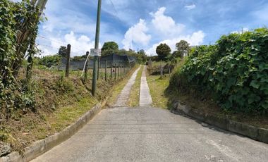 VENTA DE ESPECTACULAR FINCA, A 15 MINUTOS DEL AEROPUERTO, RIONEGRO, ANTIOQUIA