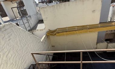 Casa interna 2 dormitorios + comodin