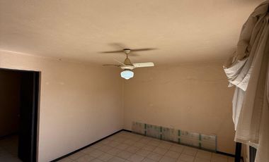 Casa interna 2 dormitorios + comodin