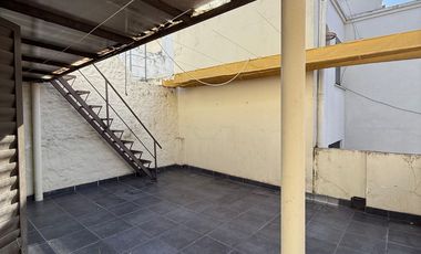 Casa interna 2 dormitorios + comodin