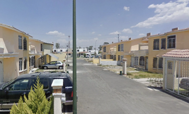 CASA EN REMATE BANCARIO EN FRACC VILLA FONTANA EN SAN PEDRO TLAQUEPAQUE