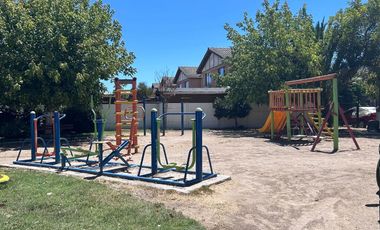 ARRIENDO CÓMODA CASA EN MALLOCO, PEÑAFLOR