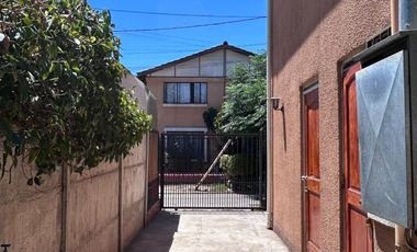 ARRIENDO CÓMODA CASA EN MALLOCO, PEÑAFLOR