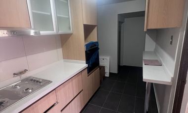 Casa recién remodelada cerca de Metro