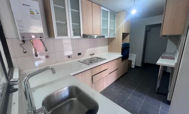 Casa recién remodelada cerca de Metro