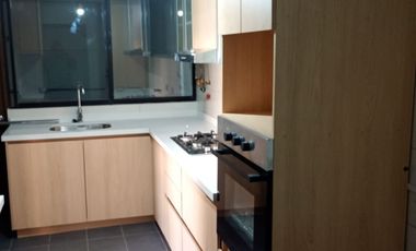 Casa recién remodelada cerca de Metro