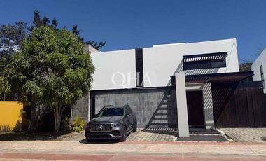 casa en venta en lagos del sol Cancún