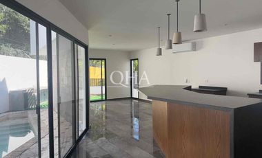 casa en venta en lagos del sol Cancún