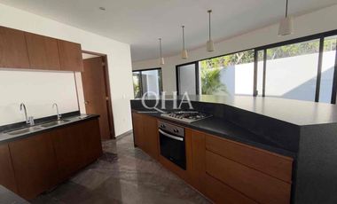 casa en venta en lagos del sol Cancún