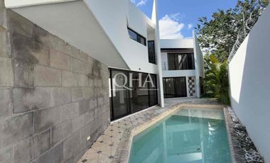 casa en venta en lagos del sol Cancún