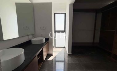 casa en venta en lagos del sol Cancún