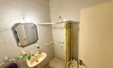 CASA 2 DORMITORIOS EN VENTA