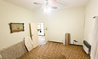 CASA 2 DORMITORIOS EN VENTA