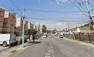 DEPARTAMENTO EN REMATE !! UNICA OPORTUNIDAD EXCELENTE UBICASION  Acueducto 22, Villas de la Hacienda APARTADO EFECTIVO!