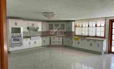 RESIDENCIA DE OPORTUNIDAD EN VENTA ESPECTACULAR Y DE LUJO  FCO del RINCÓN GTO