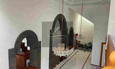 RESIDENCIA DE OPORTUNIDAD EN VENTA ESPECTACULAR Y DE LUJO  FCO del RINCÓN GTO