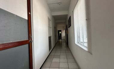 CASA EN VENTA CON USO DE SUELO MIXTO EN LADRON DE GUEVARA