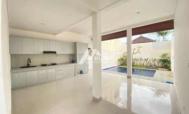 KBP1544  Brandnew Villa 2 Bedroom In complex Area.