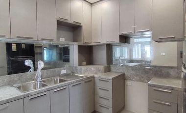 Modern Newly Renovated 4 Bedroom Unit in Kingswood, Makati City