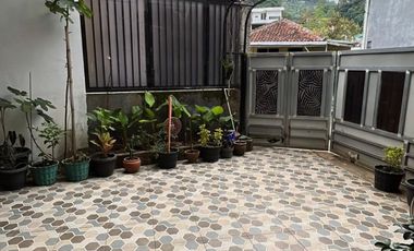 Dijual Rumah Harga Dibawah Harga Pasar Nyaman dan Asri di Area Lembang Dekat Wisata Farm House Bandung