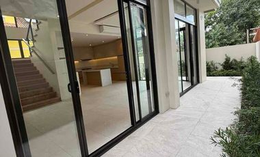 VERDANA HOMES DAANG HARI, Bacoor, Cavite, Brand-New 3-Level Contemporary Residence with High Ceilings and Open Layout