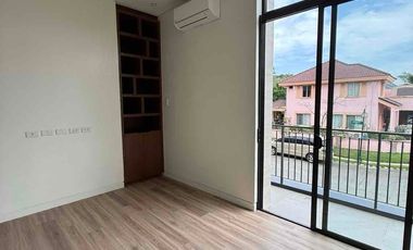 VERDANA HOMES DAANG HARI, Bacoor, Cavite, Brand-New 3-Level Contemporary Residence with High Ceilings and Open Layout