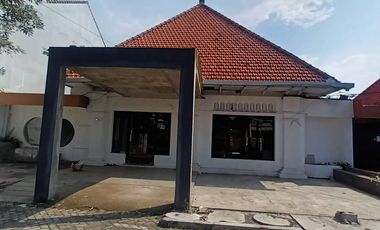 Rumah disewakan di RW 02, Semolowaru, Sukolilo, Surabaya, Jawa Timur