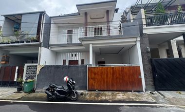Jual Rumah Lantai 2 Lokasi Di Jalan Sekar Jepun Denpsar Timur Bali. Dekat Ke Gatsu Timur, Living World, Sanur Bali,