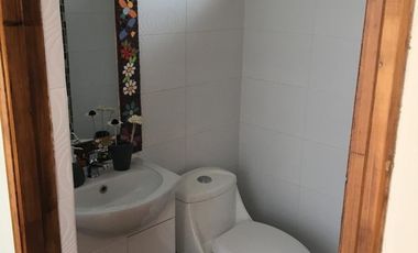 Venta hermosa casa en amplia parcela plana en Condominio Consolidado, ubicado en Limache