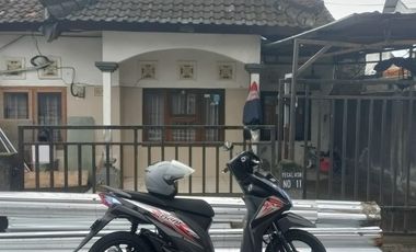 Jual Rumah Minimalis Lantai 1 Di Jln Gunung Salak Denpasar Barat Bali. Dekat Teuku Umar barat, Mahendradata, Seminyak Kuta Bali,J