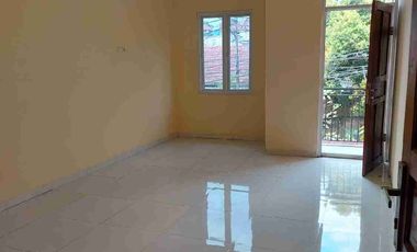 Di Sewakan Ruko 2 lantai siap huni