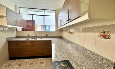 ARRIENDO DEPARTAMENTO DE 3 DORMITORIOS BARRIO LA FLORIDA QUITO