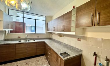 ARRIENDO DEPARTAMENTO DE 3 DORMITORIOS BARRIO LA FLORIDA QUITO