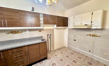 ARRIENDO DEPARTAMENTO DE 3 DORMITORIOS BARRIO LA FLORIDA QUITO